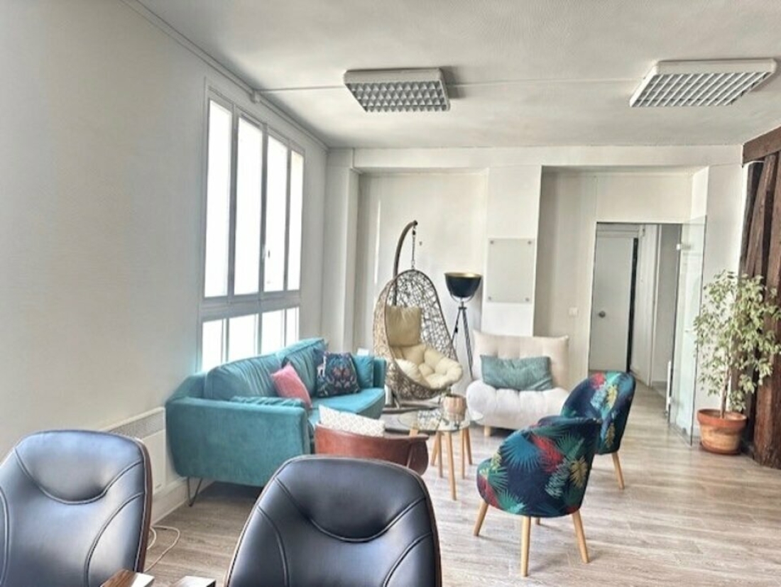 Photo 4 – location bureaux	PARIS (75011)
