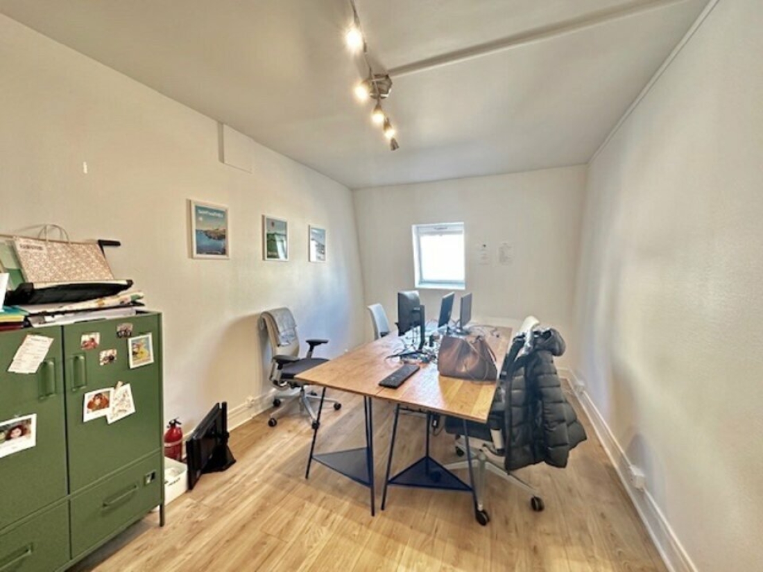 Photo 9 – location bureaux	PARIS (75011)