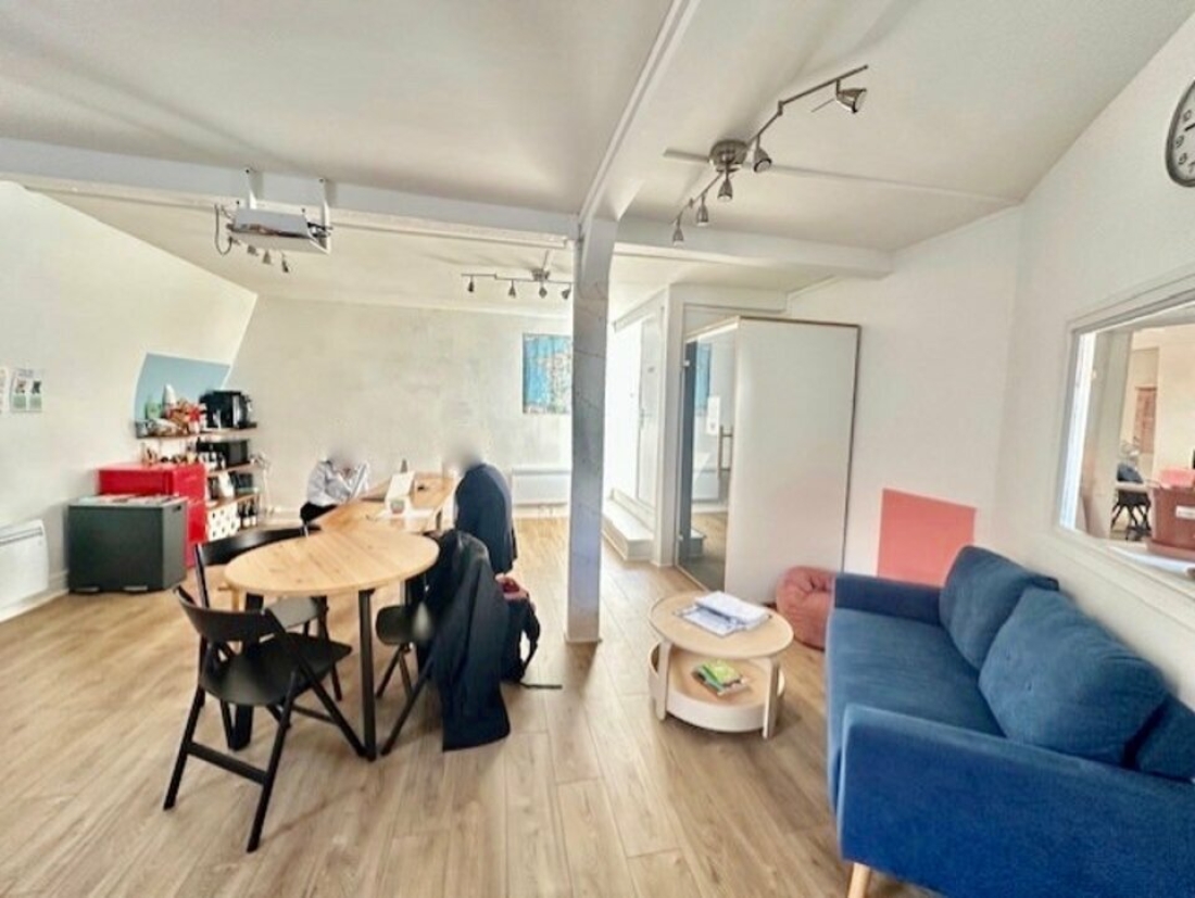 Photo 5 – location bureaux	PARIS (75011)