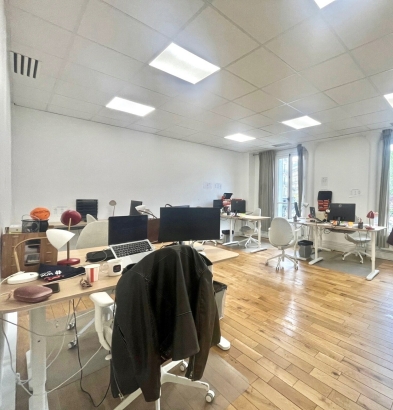 Photo 1 – location bureaux	PARIS (75009)