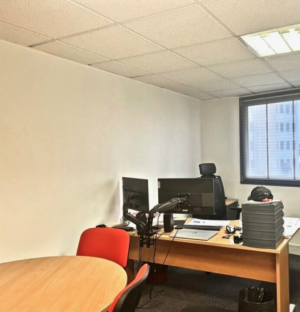 Photo 1 – location bureaux	PARIS (75014)