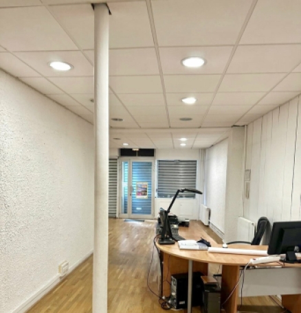 Photo 1 – location commerce	PARIS (75011)