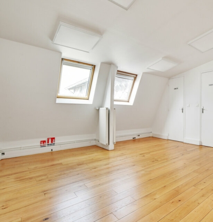 Photo 1 – location bureaux	PARIS (75002)