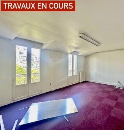 Photo 1 – location bureaux	PARIS (75002)