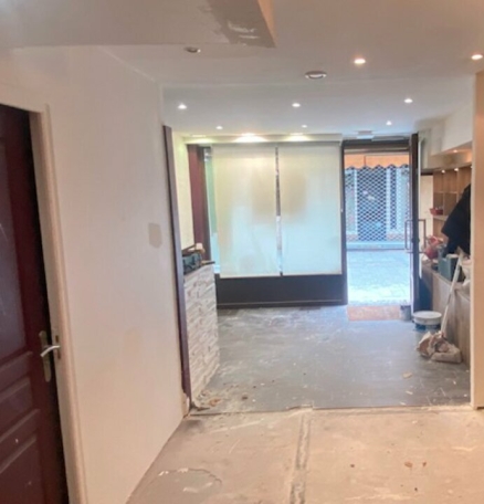 Photo 1 – location commerce	SURESNES (92150)