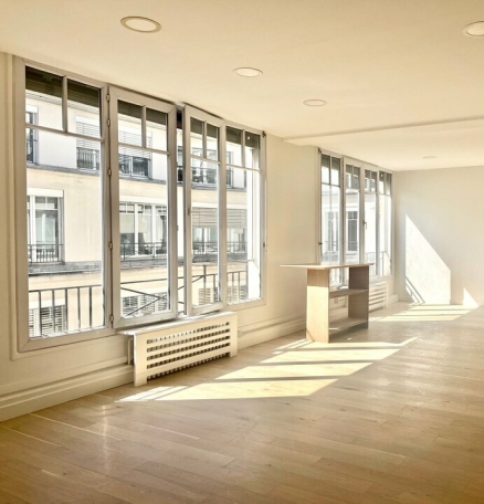 Photo 1 – location bureaux	PARIS (75008)