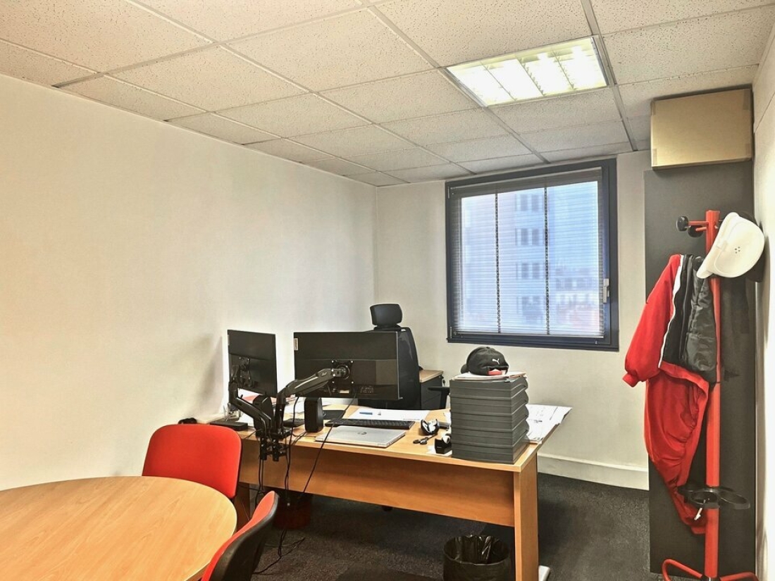 Photo 1 – location bureaux	PARIS (75014)