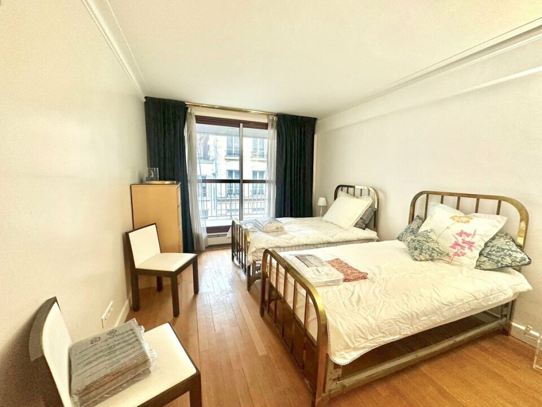 Photo 2 – location bureaux	PARIS (75016)