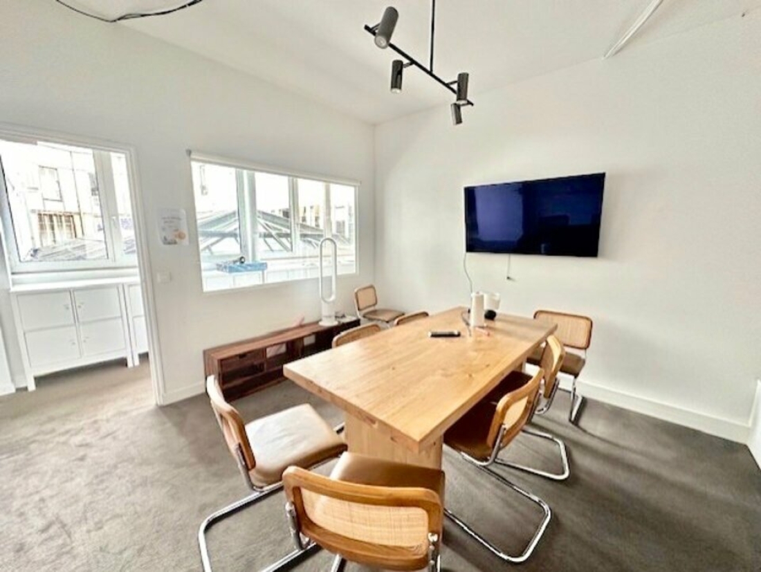 Photo 3 – location bureaux	PARIS (75011)