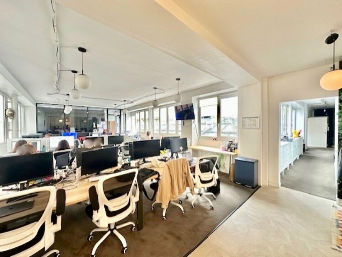 Photo 1 – location bureaux	PARIS (75011)