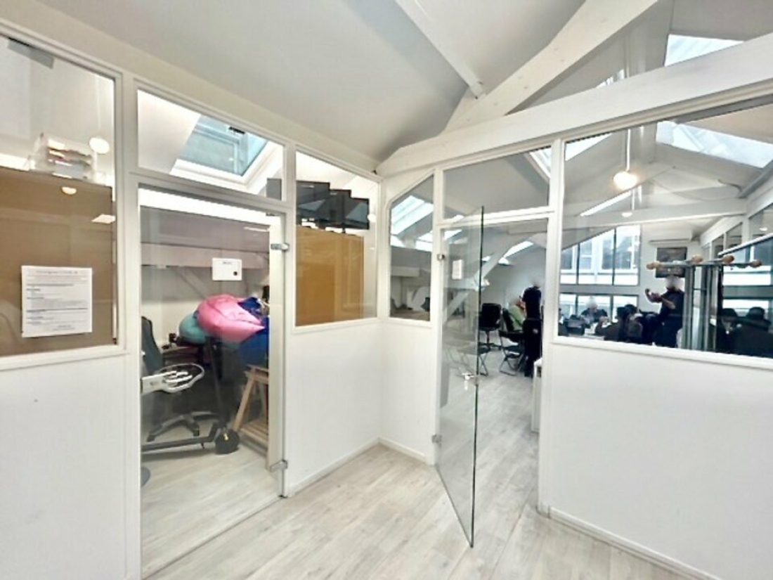 Photo 5 – location bureaux	PARIS (75011)