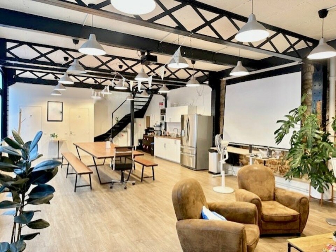 Photo 1 – location bureaux	PARIS (75011)