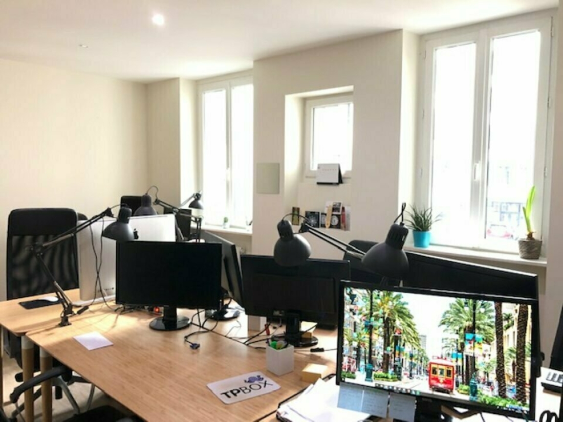 Photo 1 – location bureaux	PARIS (75011)