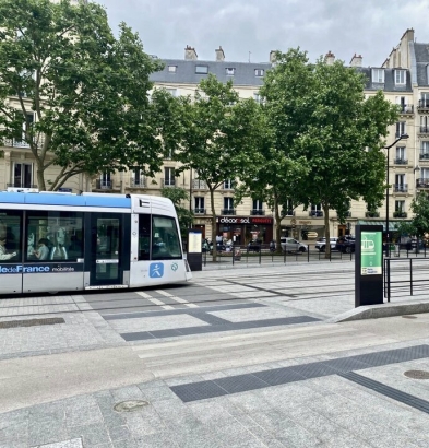 Photo 1 – location commerce	PARIS (75017)