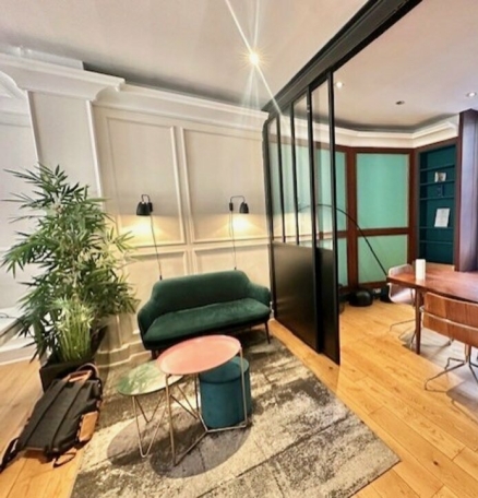 Photo 1 – location bureaux	PARIS (75008)