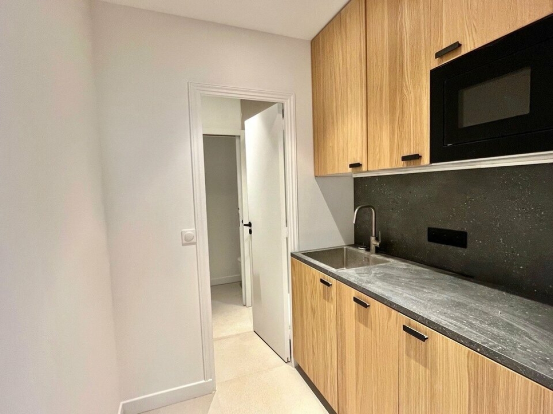 Photo 3 – location bureaux	PARIS (75001)