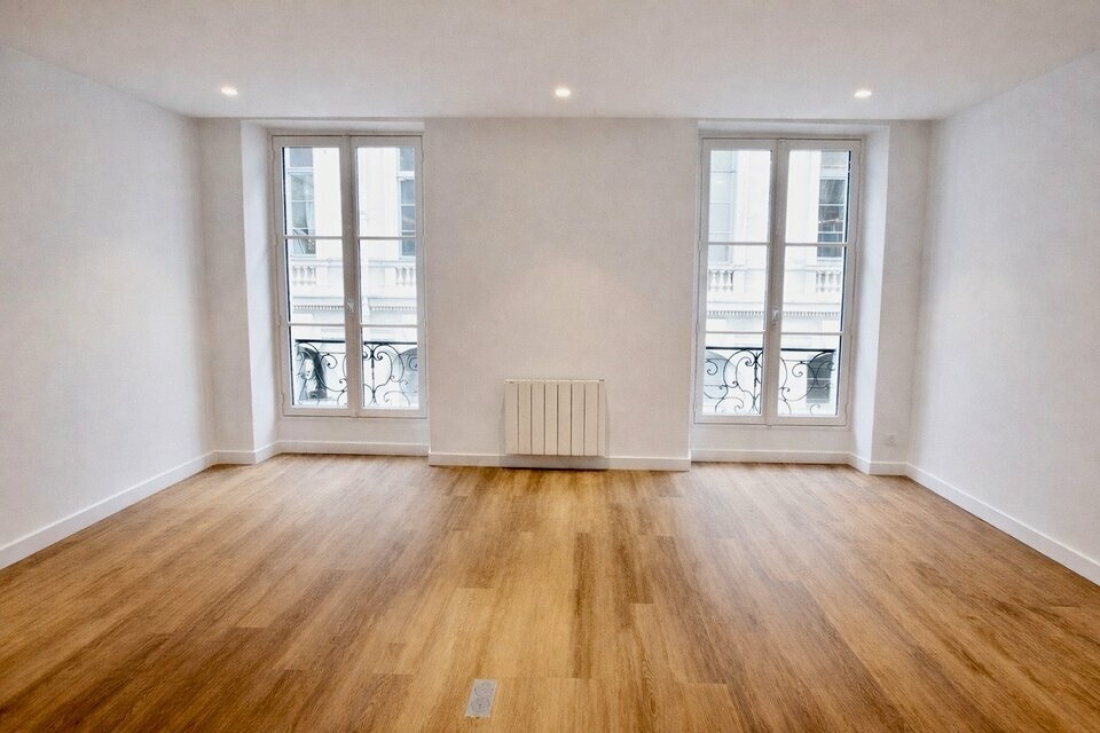 Photo 2 – location bureaux	PARIS (75001)