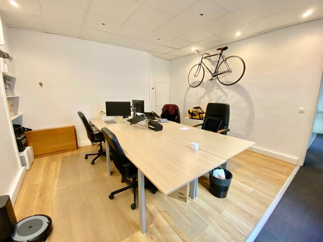Photo 1 – location bureaux	PARIS (75002)