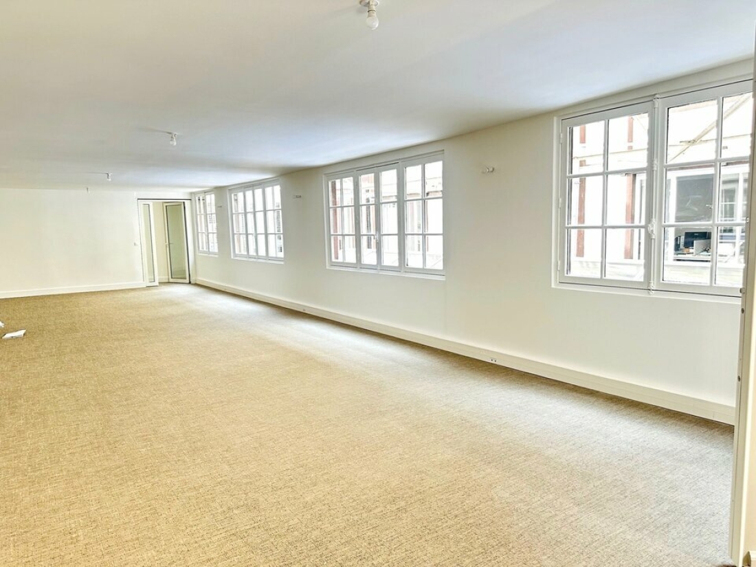 Photo 4 – location bureaux	PARIS (75011)