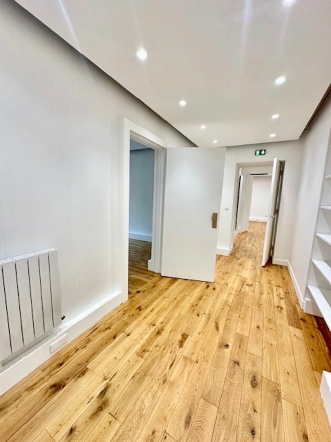 Photo 4 – location bureaux	PARIS (75002)