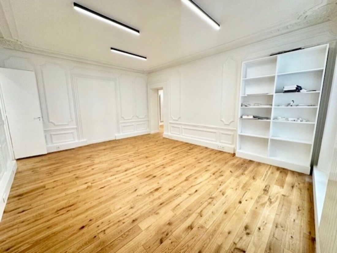 Photo 3 – location bureaux	PARIS (75002)