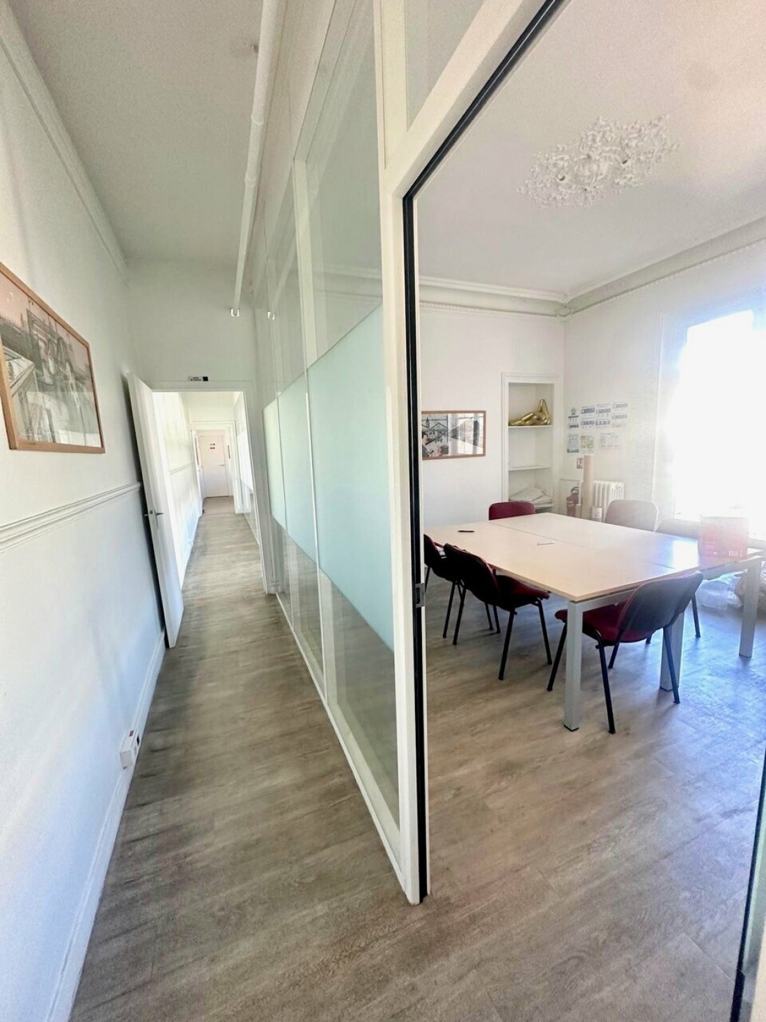 Photo 8 – location bureaux	PARIS (75009)