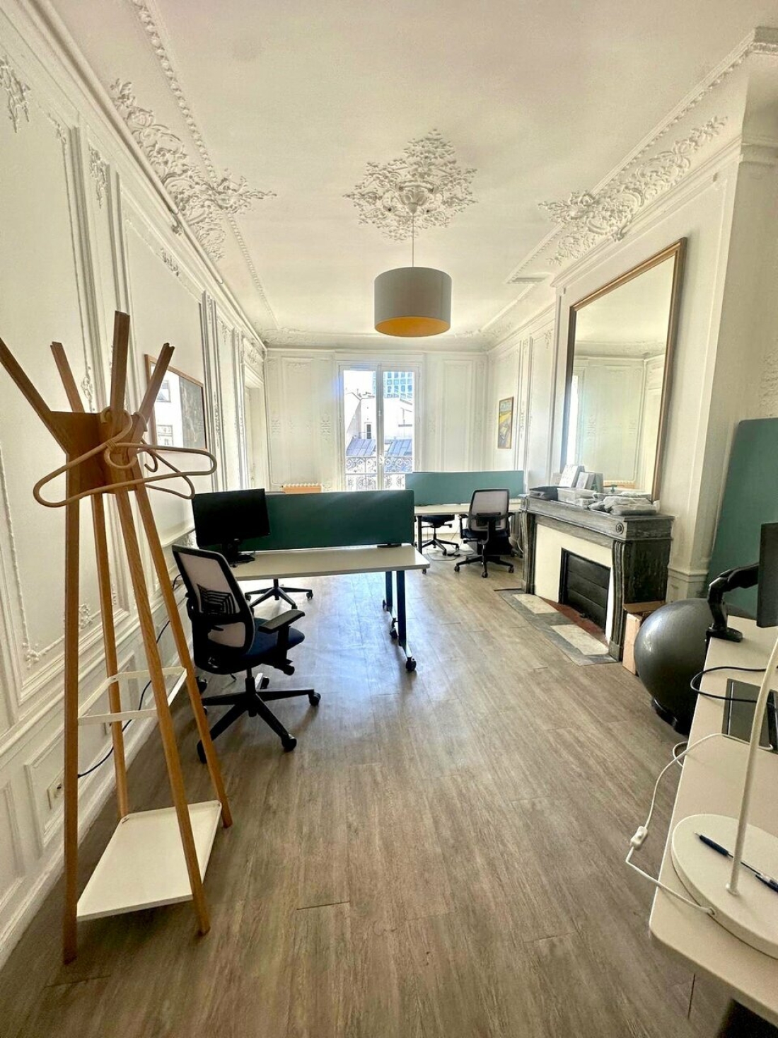 Photo 2 – location bureaux	PARIS (75009)