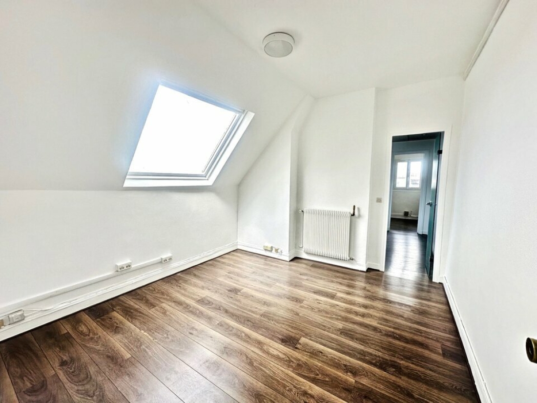Photo 4 – location bureaux	PARIS (75009)