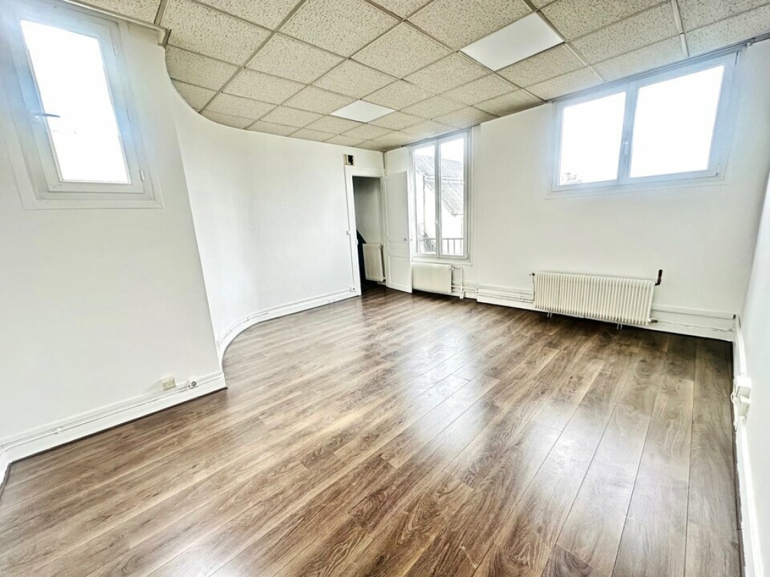 Photo 8 – location bureaux	PARIS (75009)