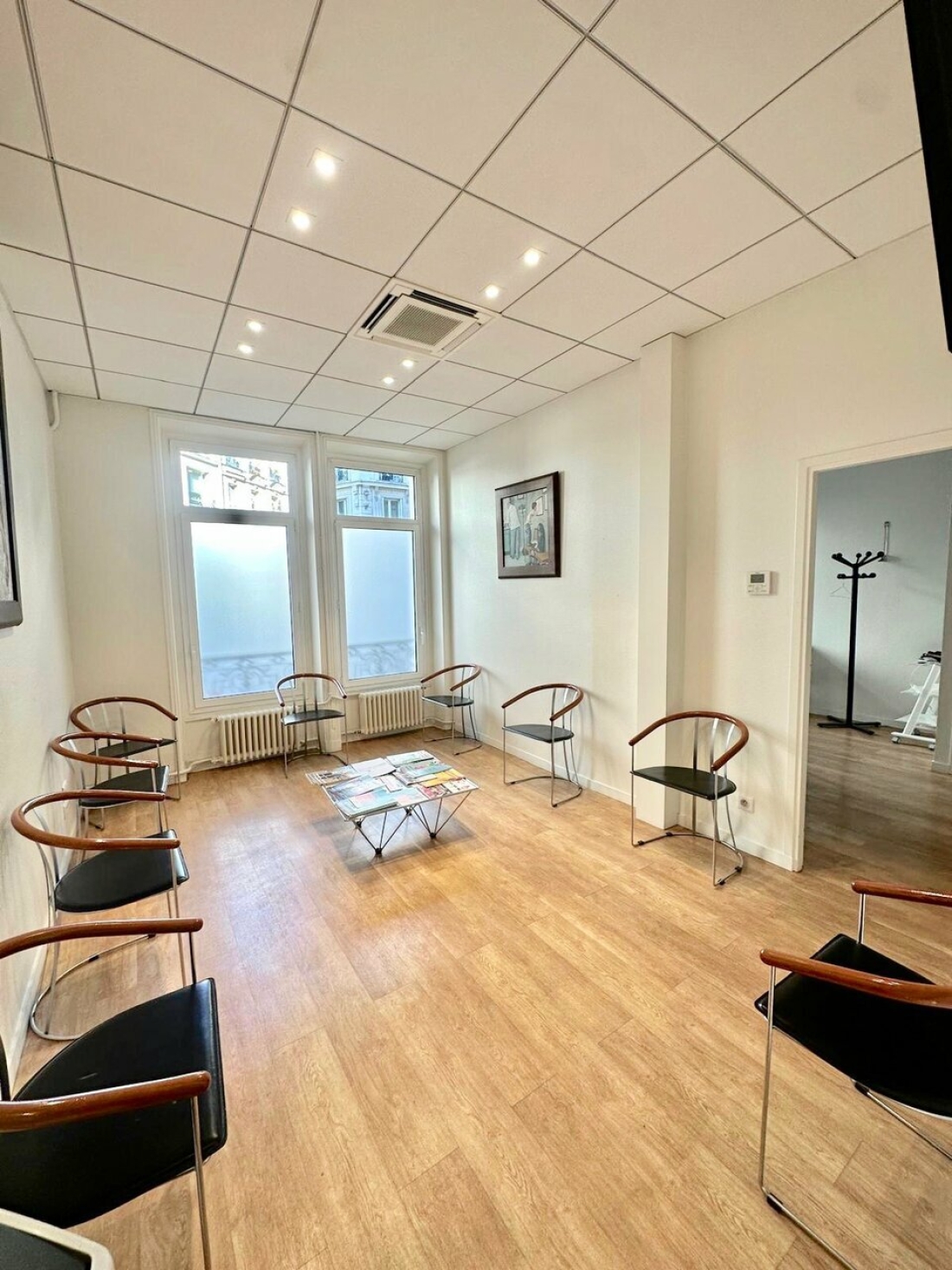 Photo 3 – location bureaux	PARIS (75009)