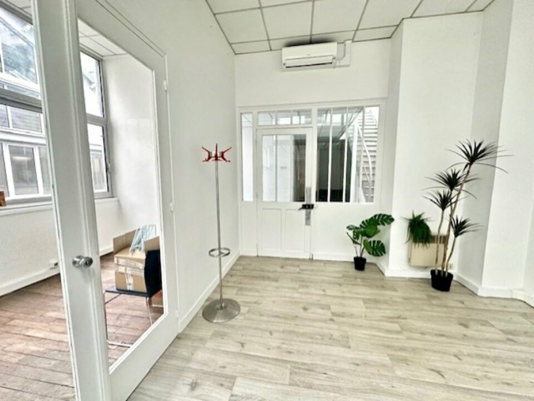 Photo 5 – location bureaux	PARIS (75011)