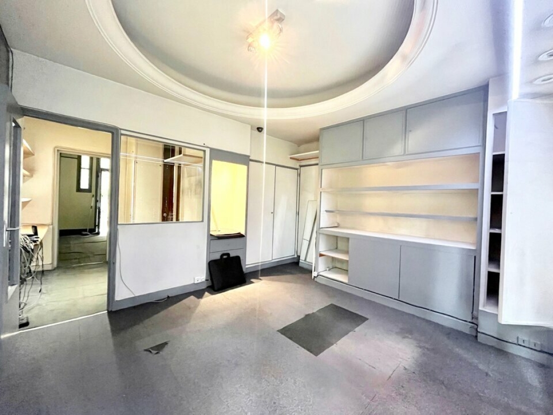 Photo 4 – location commerce	PARIS (75016)