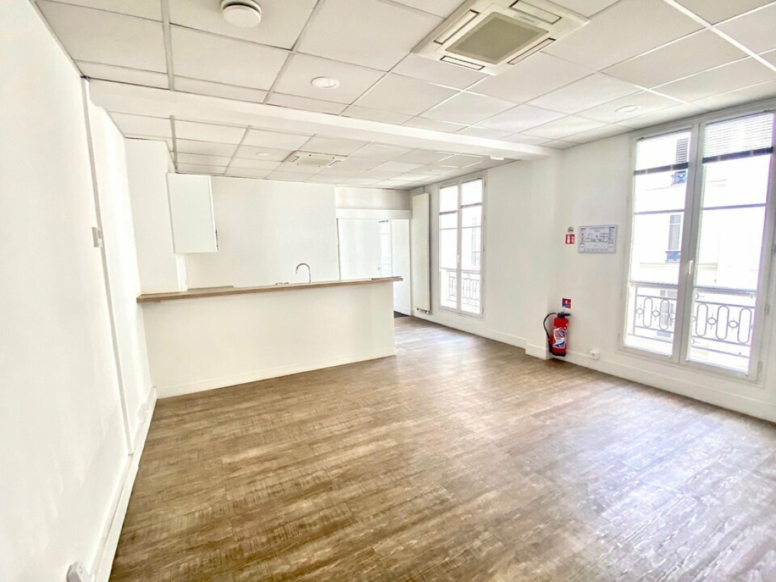 Photo 9 – location bureaux	PARIS (75008)