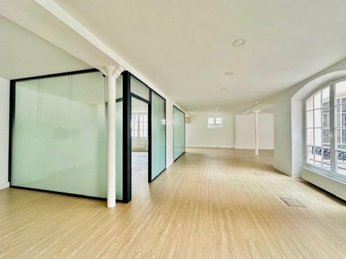 Photo 3 – vente bureaux	PARIS (75011)