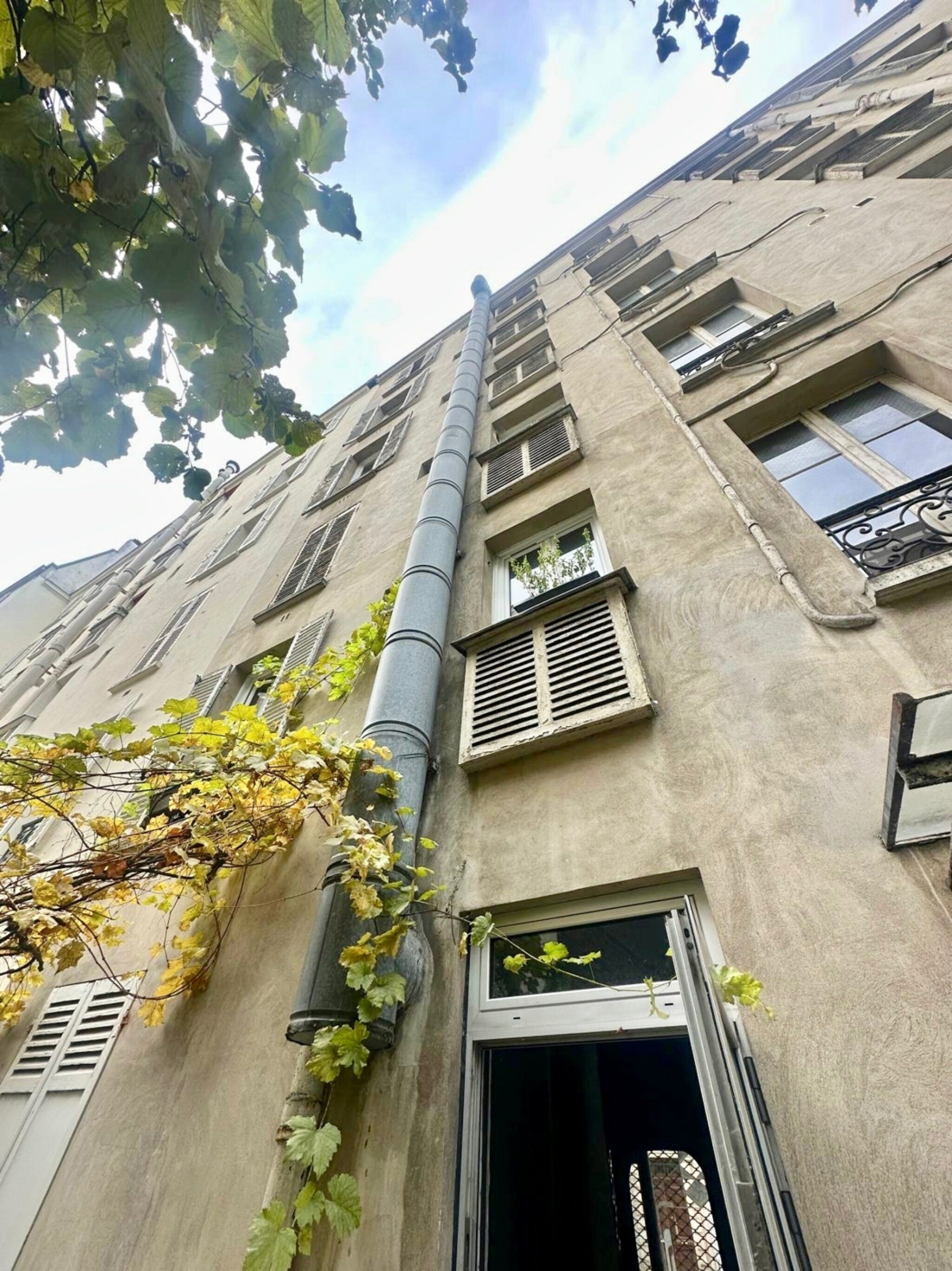 Photo 11 – vente commerce	PARIS (75018)