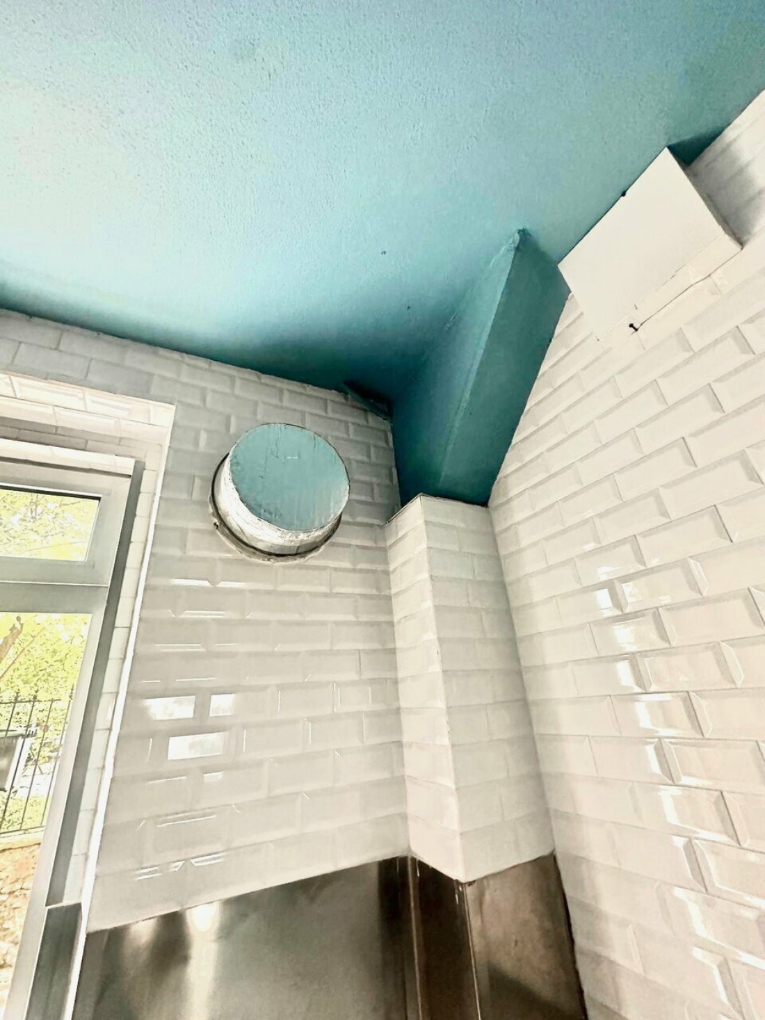 Photo 8 – vente commerce	PARIS (75018)