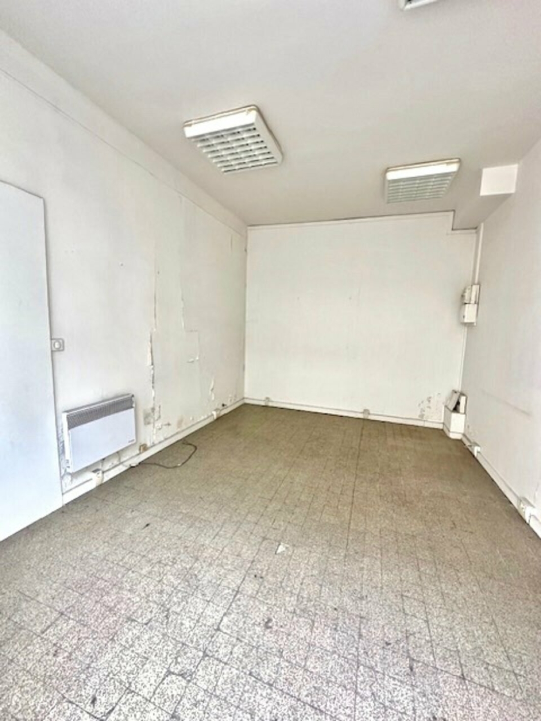 Photo 1 – location bureaux	PARIS (75011)