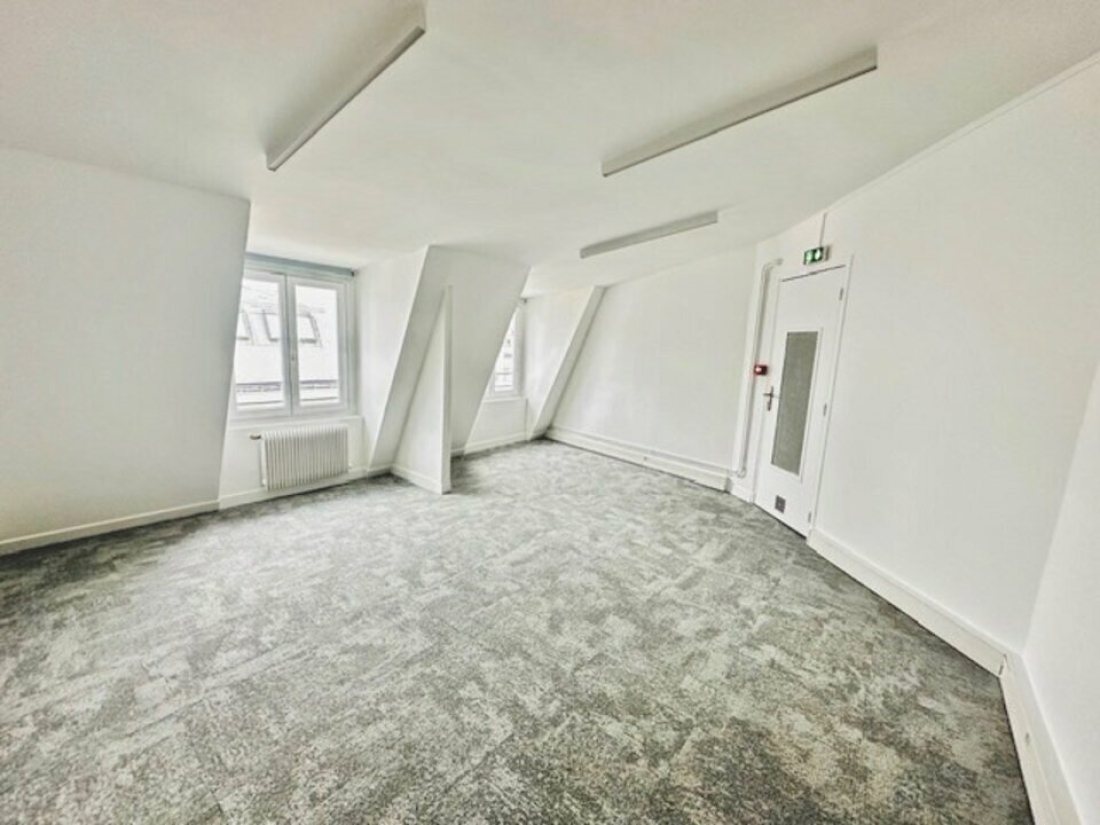 Photo 9 – location bureaux	PARIS (75002)