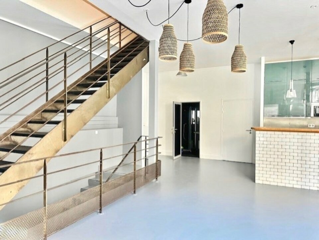 Photo 2 – location bureaux	PARIS (75011)