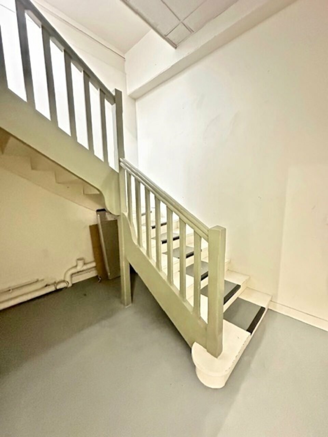 Photo 3 – location bureaux	PARIS (75011)