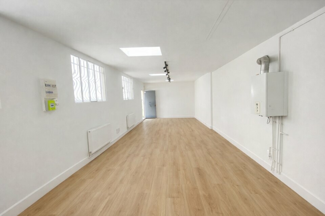 Photo 2 – location bureaux	PARIS (75003)