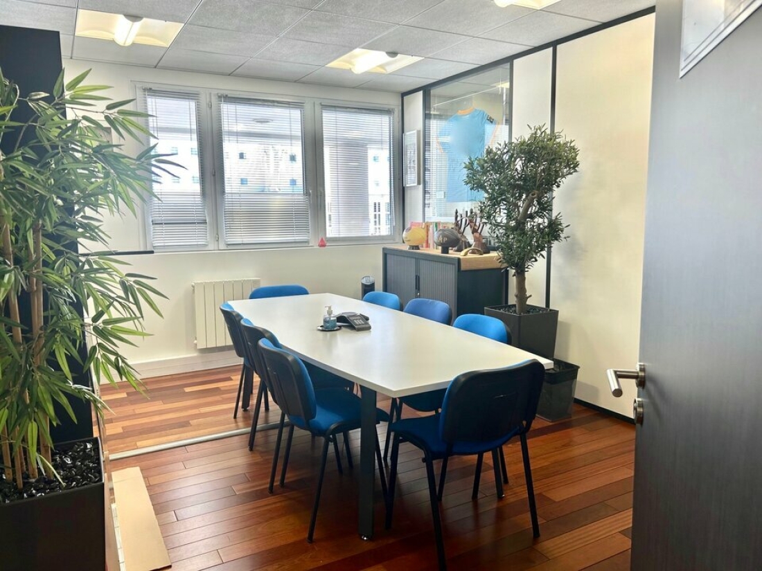 Photo 11 – vente bureaux	BUSSY SAINT GEORGES (77600)