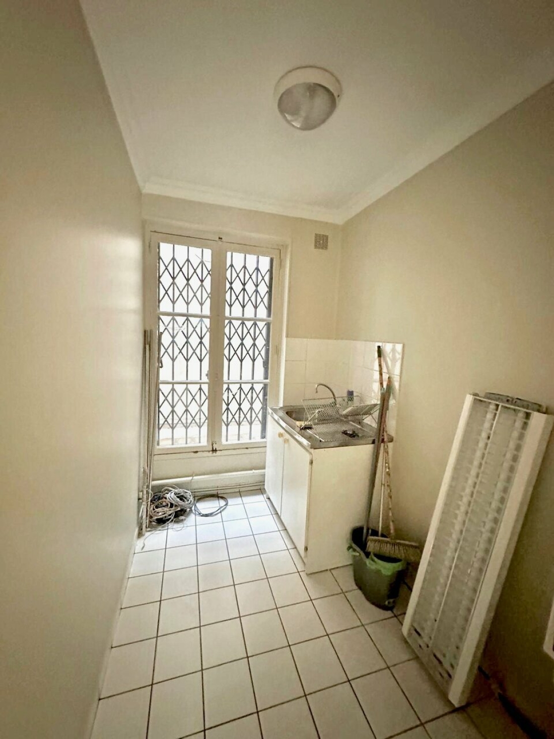 Photo 8 – location bureaux	PARIS (75004)