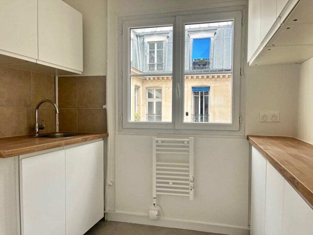 Photo 7 – location bureaux	PARIS (75002)