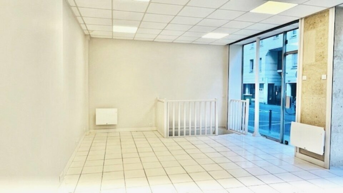 Photo 3 – location commerce	PARIS (75011)