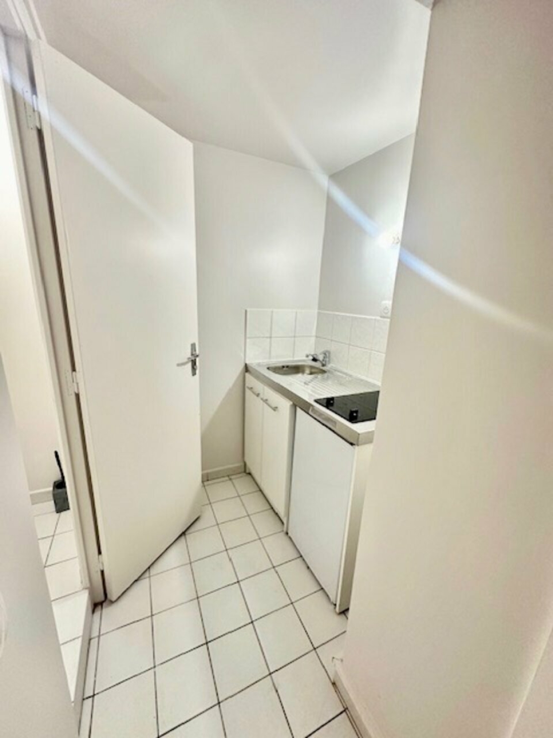 Photo 7 – location commerce	PARIS (75011)