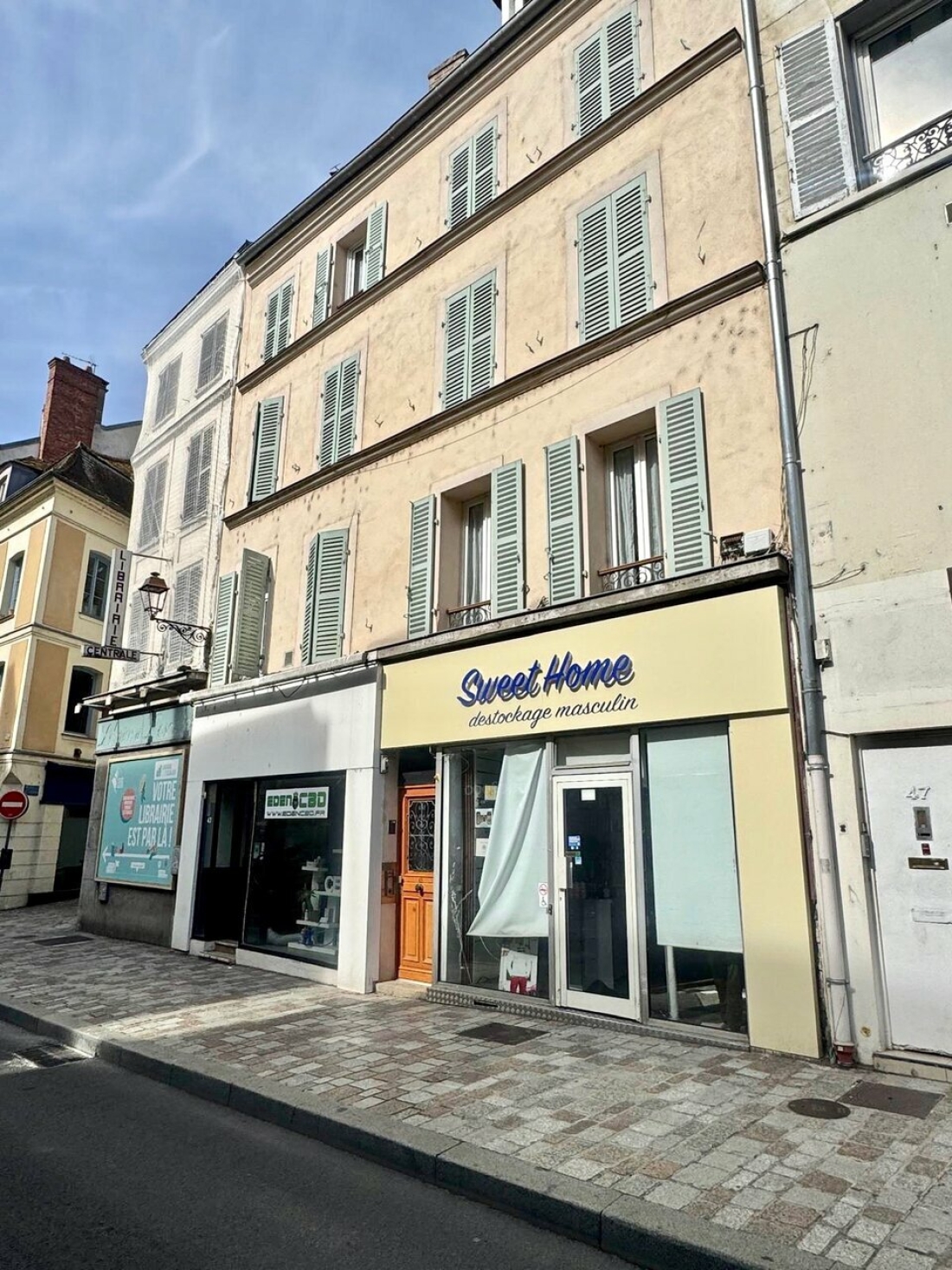Photo 2 – location commerce	MELUN (77000)