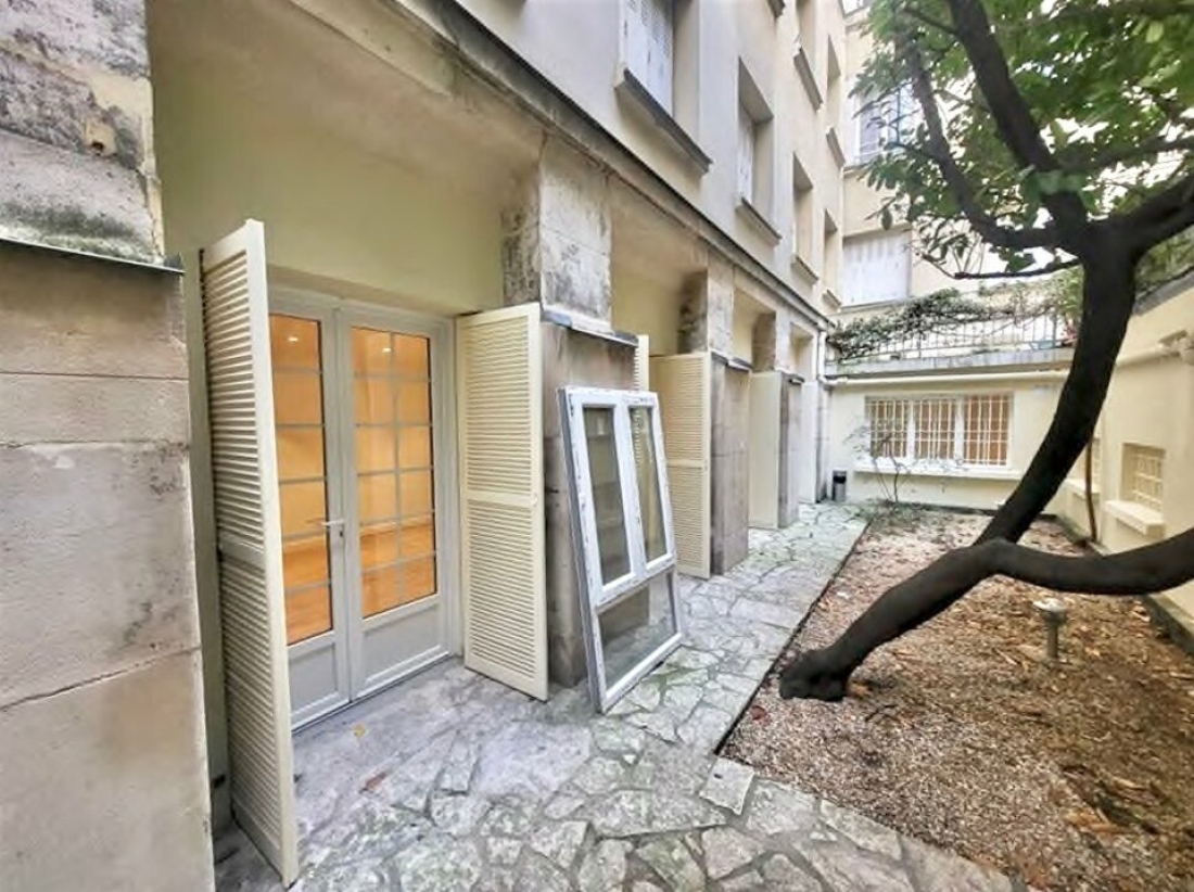 Photo 1 – location bureaux	PARIS (75010)