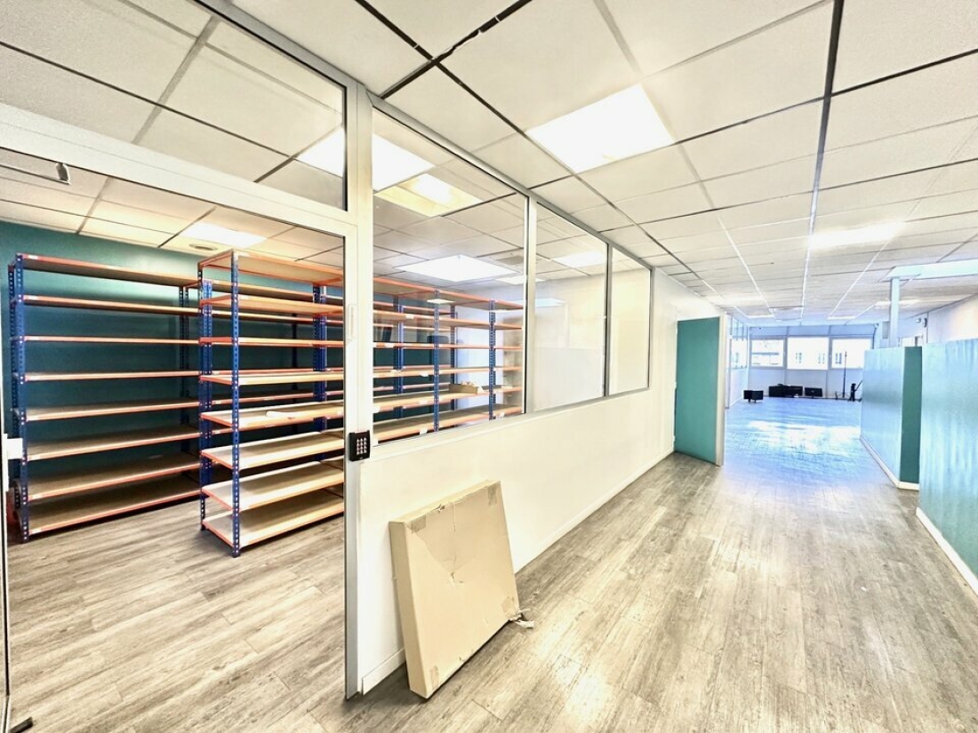 Photo 10 – location bureaux	MONTREUIL (93100)