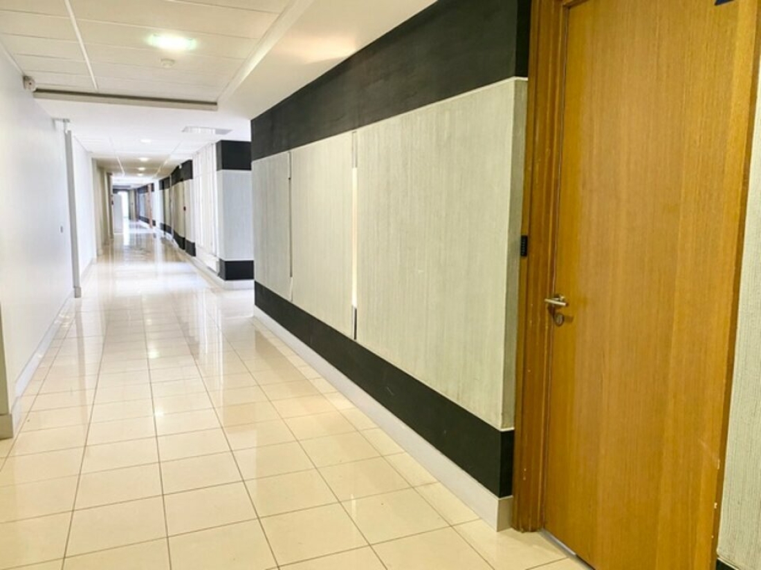 Photo 4 – location bureaux	PARIS (75008)